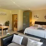 Du Caylar - Et Appartments 4*