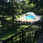 Du Caylar - Et Appartments 4* Le Caylar