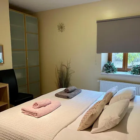 Penzion Gites Du Caylar - Chambres Le Caylar