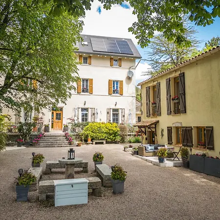 Du Caylar - Et Appartments 4*