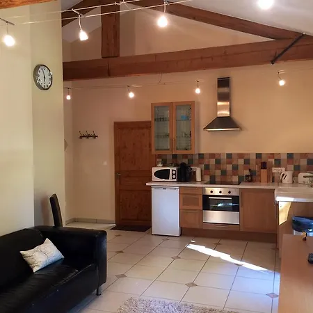 Gites Du Caylar - Chambres Penzion