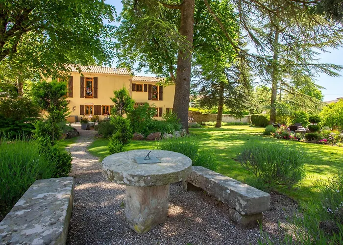 Du Caylar - Et Appartments 4*