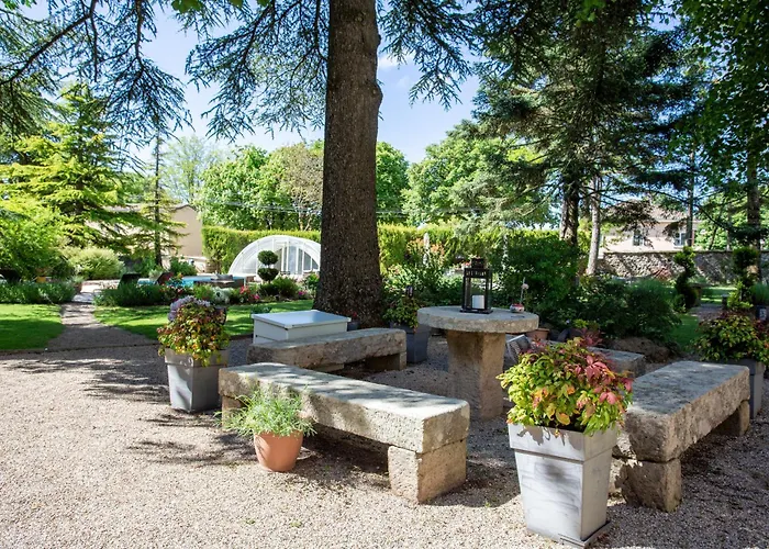 Du Caylar - Et Appartments 4*